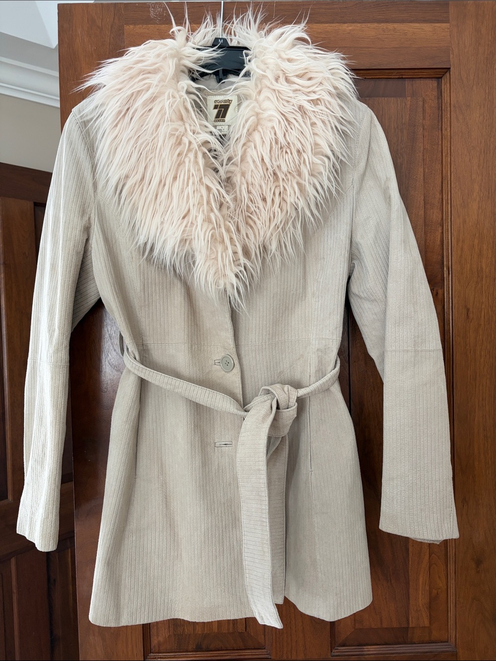 Faux-Fur Collar Tie-Waist Trench Coat in Beige